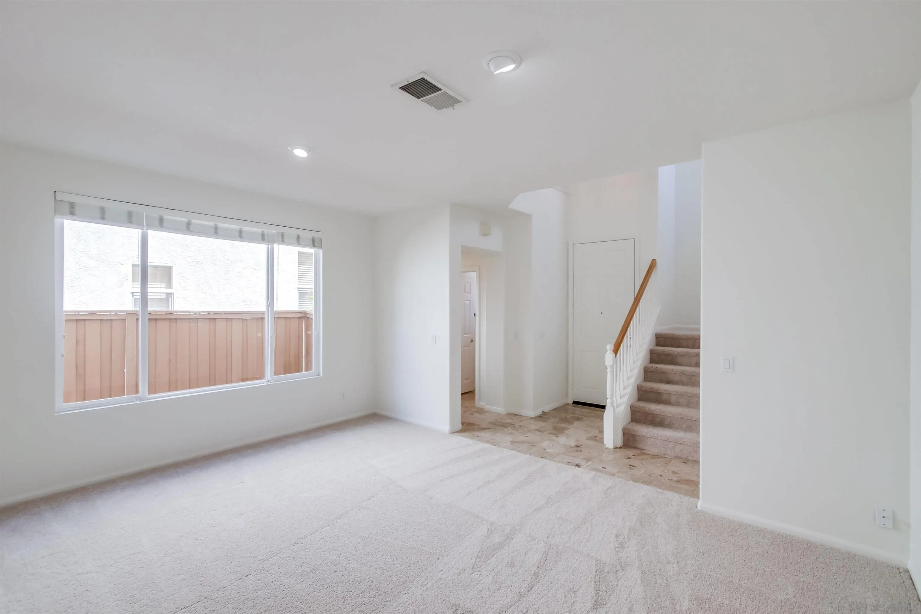 https://cdn.realtyfeed.com/cdn/127/250036704/a19178816caac30d582e7287d9756126.webp