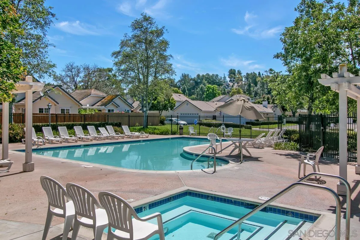https://cdn.realtyfeed.com/cdn/127/250036705/27c011dd922c33ed0c323accae121d9a.webp