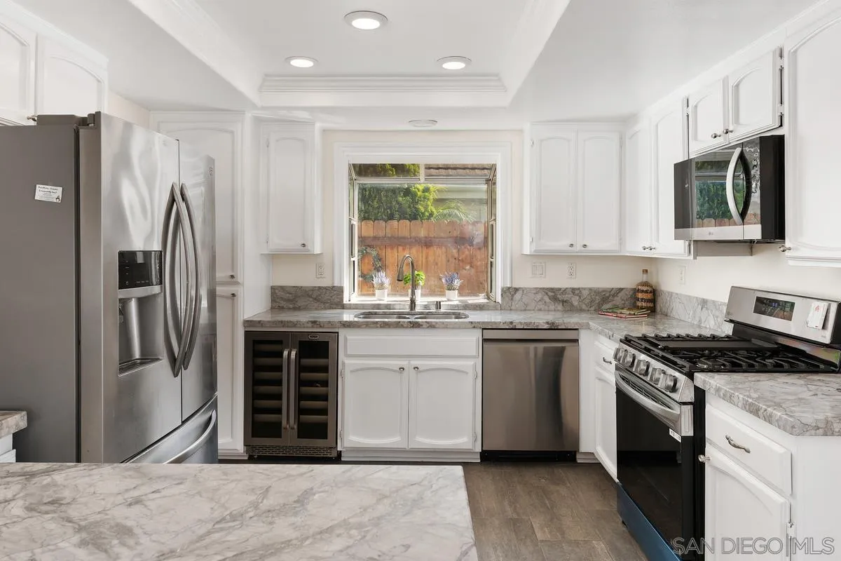 https://cdn.realtyfeed.com/cdn/127/250036705/96b89ce64c17abf4e3431e7f0dddd078.webp