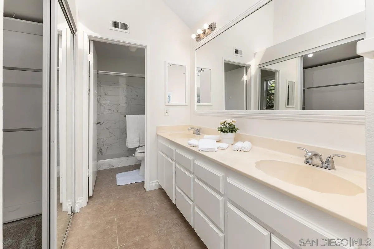 https://cdn.realtyfeed.com/cdn/127/250036705/a12cbf82eb4076f1987ed4b9dde0b4e7.webp