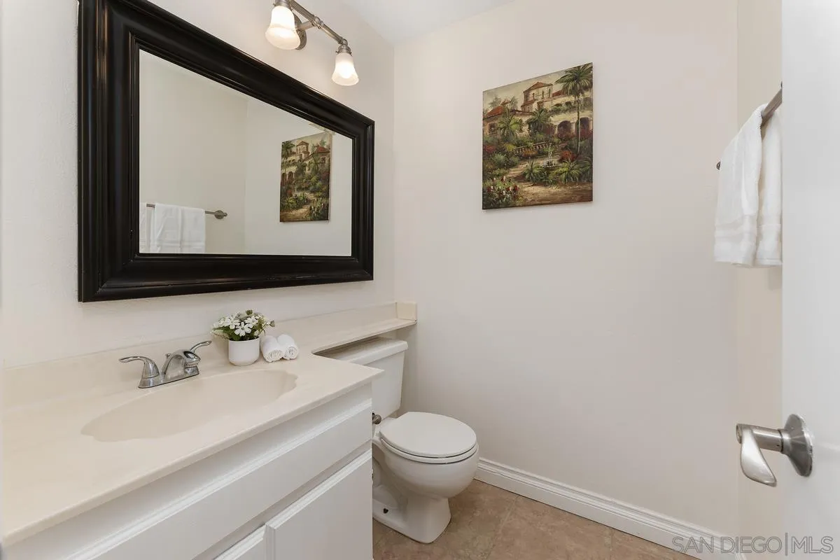https://cdn.realtyfeed.com/cdn/127/250036705/bcddeff94a335d9bac9cfae0401e07ec.webp