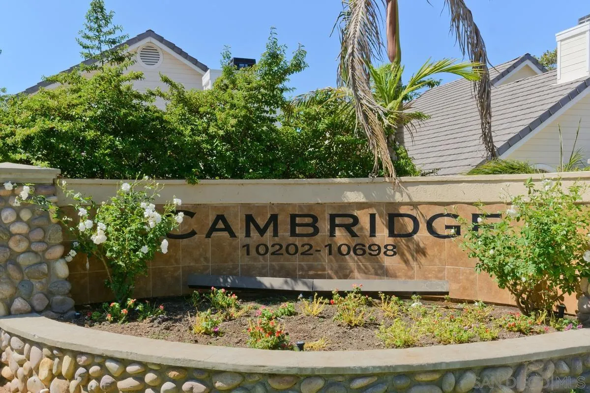 https://cdn.realtyfeed.com/cdn/127/250036705/eedae2db14838c999a6d67b902c330f9.webp