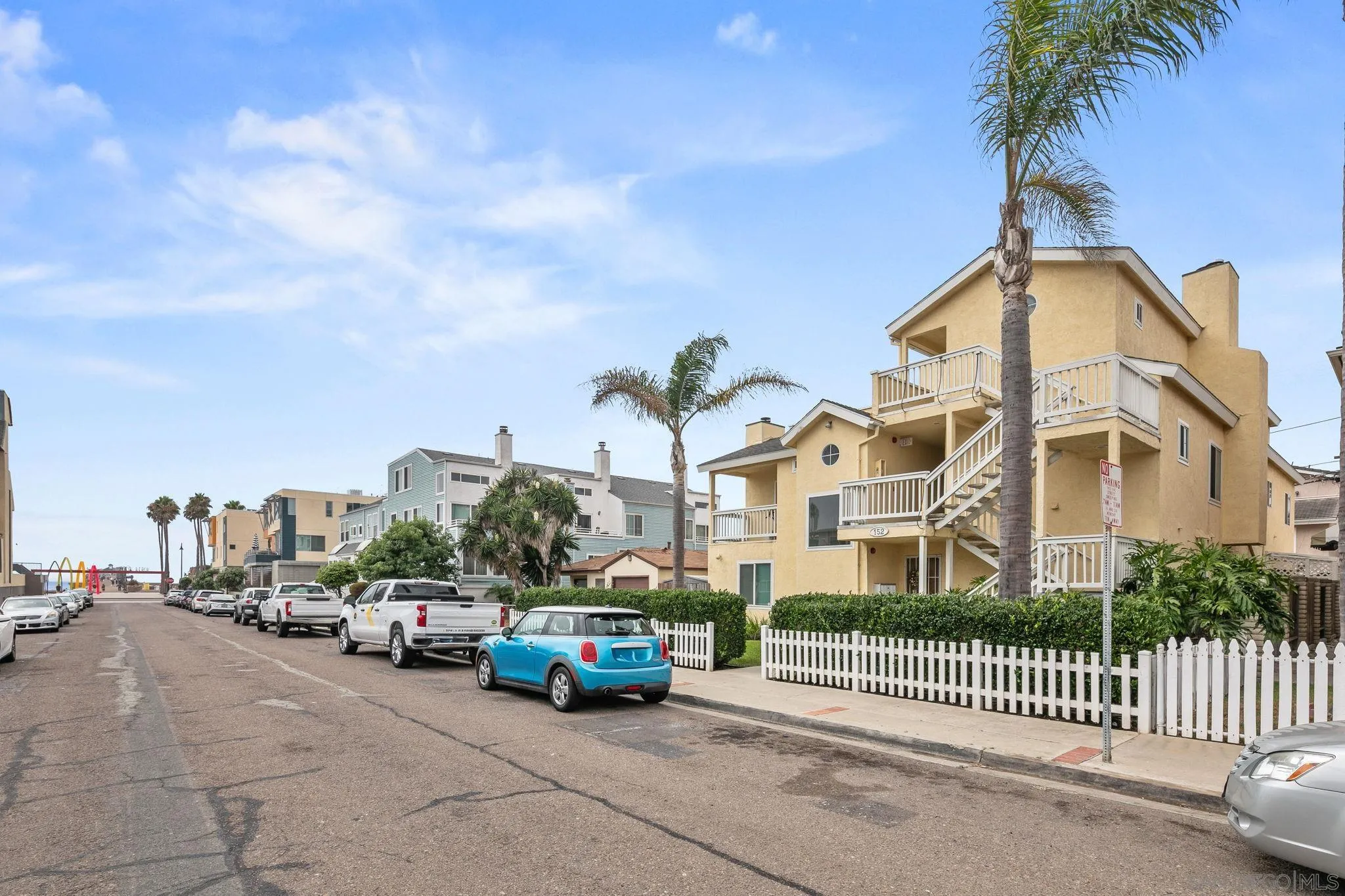 https://cdn.realtyfeed.com/cdn/127/250036706/014b221cfa93ab708e2645366c6f5afc.webp