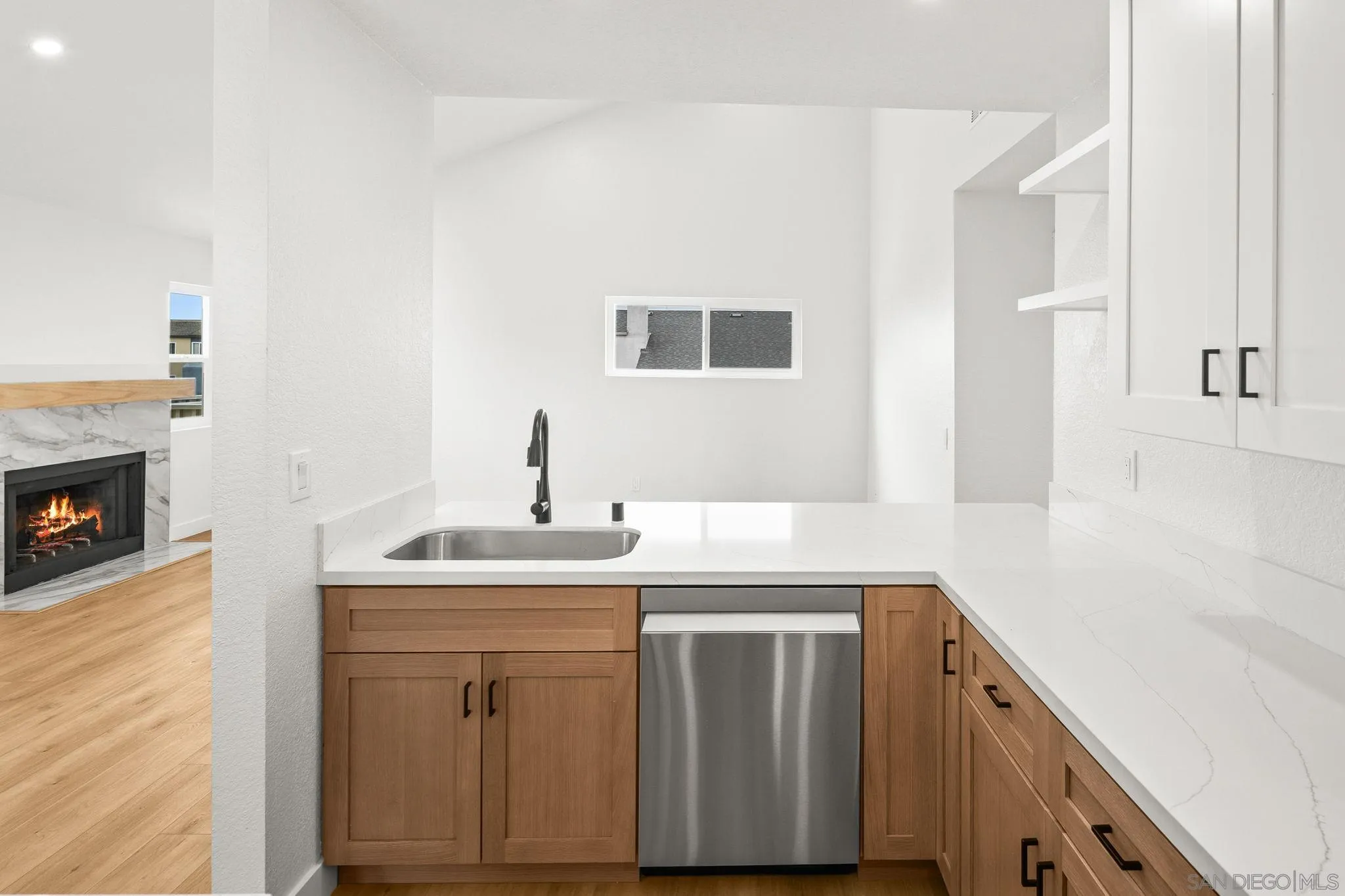 https://cdn.realtyfeed.com/cdn/127/250036706/49e8ecb890d52448ed6d1e5bd49747ed.webp
