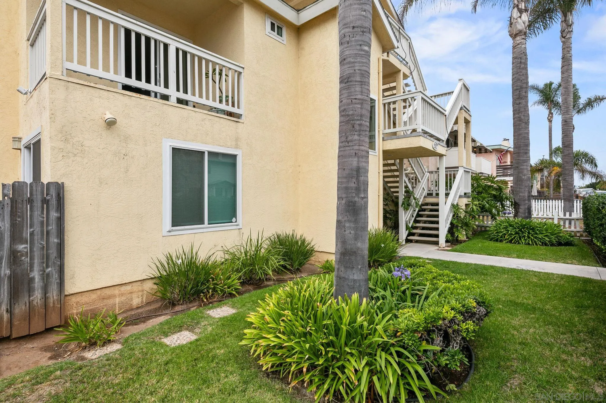 https://cdn.realtyfeed.com/cdn/127/250036706/d0cf44a96fd6548bab27e85d52f66517.webp