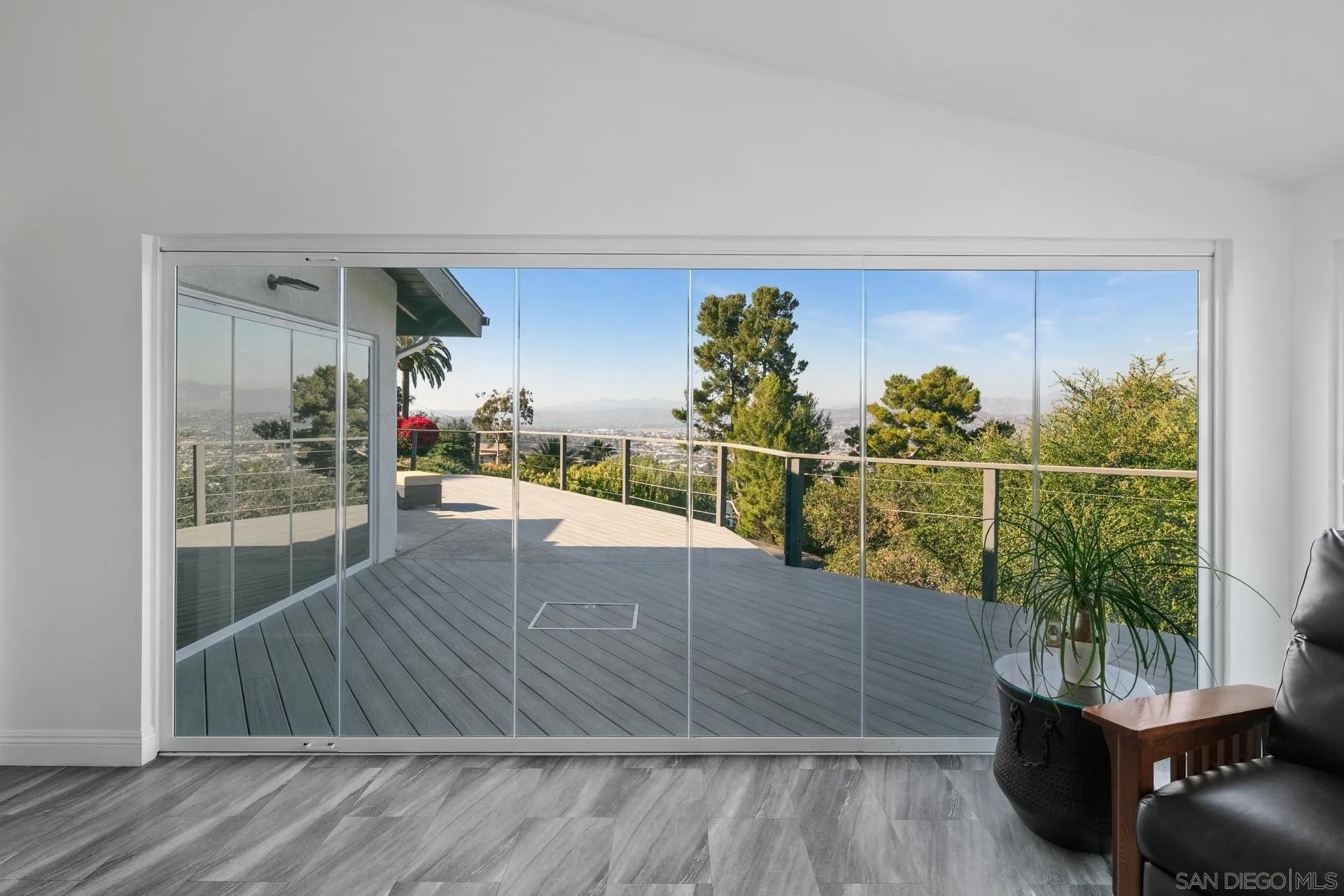 https://cdn.realtyfeed.com/cdn/127/250036707/9ae12c97ed0a85c9f41d7c18c09be35b.webp