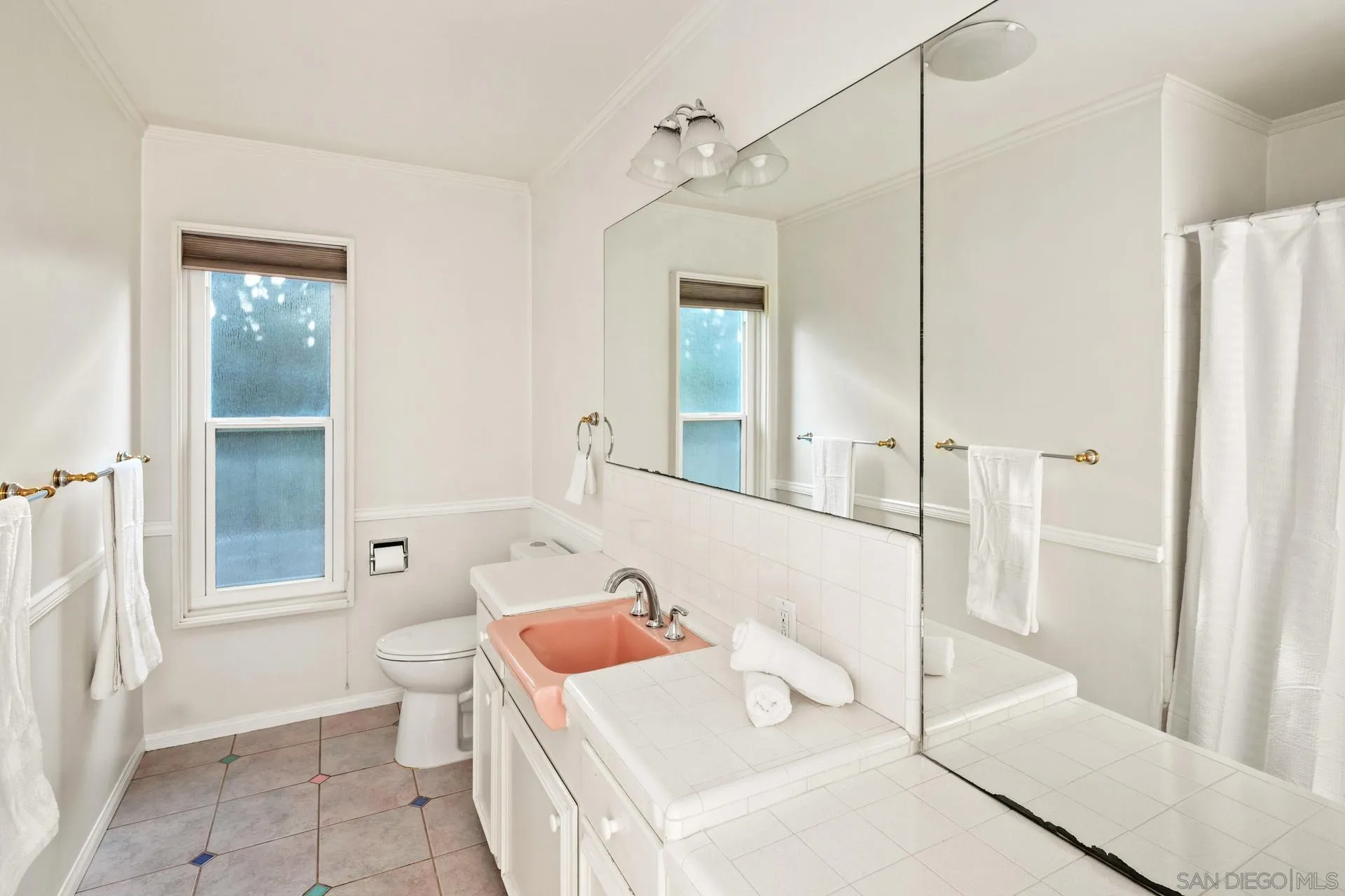 https://cdn.realtyfeed.com/cdn/127/250036707/e11c7c03fde70ee9fd9f78f8f0237e4d.webp