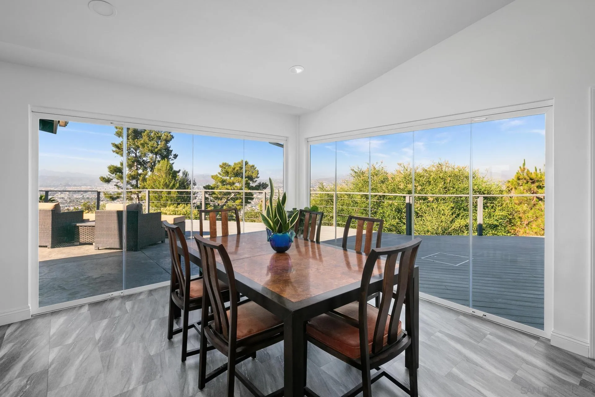 https://cdn.realtyfeed.com/cdn/127/250036707/e7b8c778a76e2a763ddfc7226064f9bf.webp