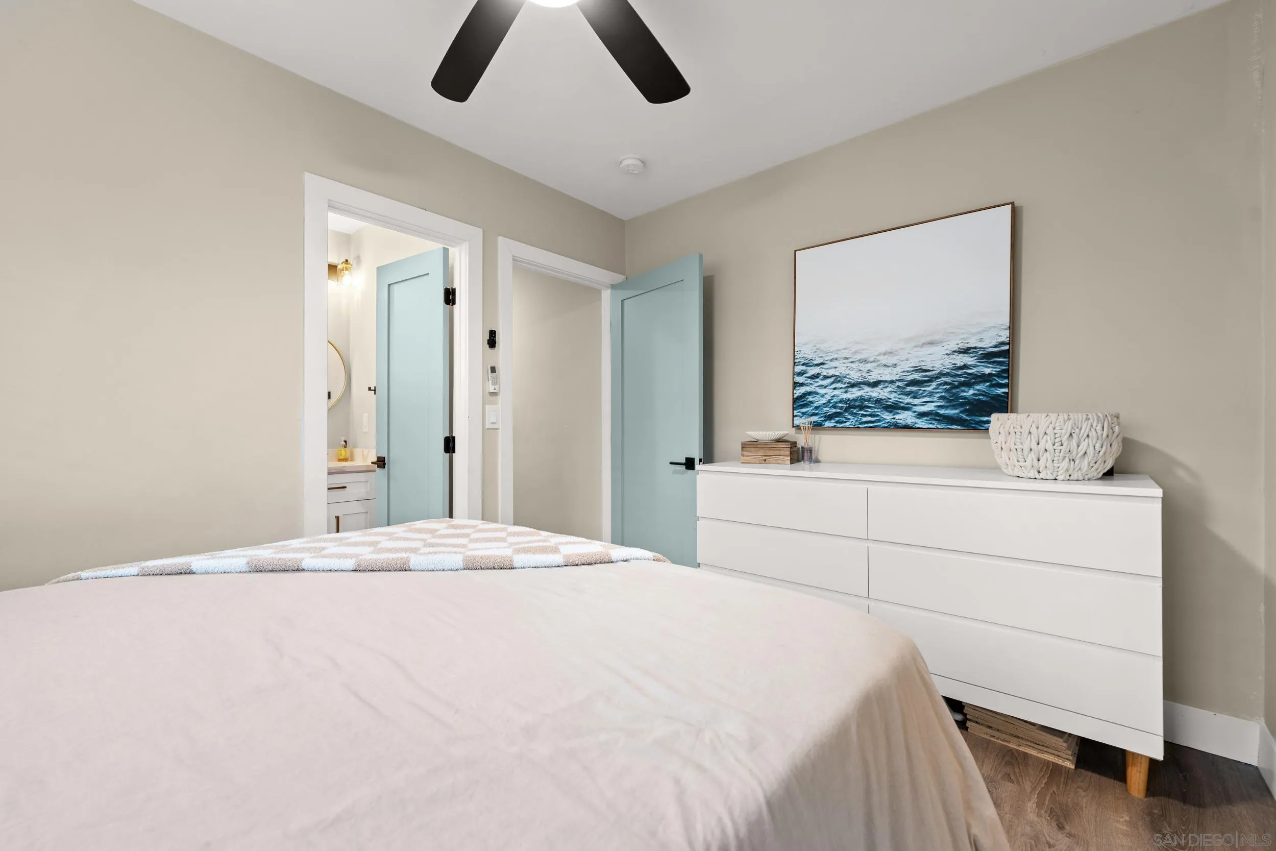 https://cdn.realtyfeed.com/cdn/127/250036711/55fa204ed37efbf515e3cc4cfb35ba58.webp