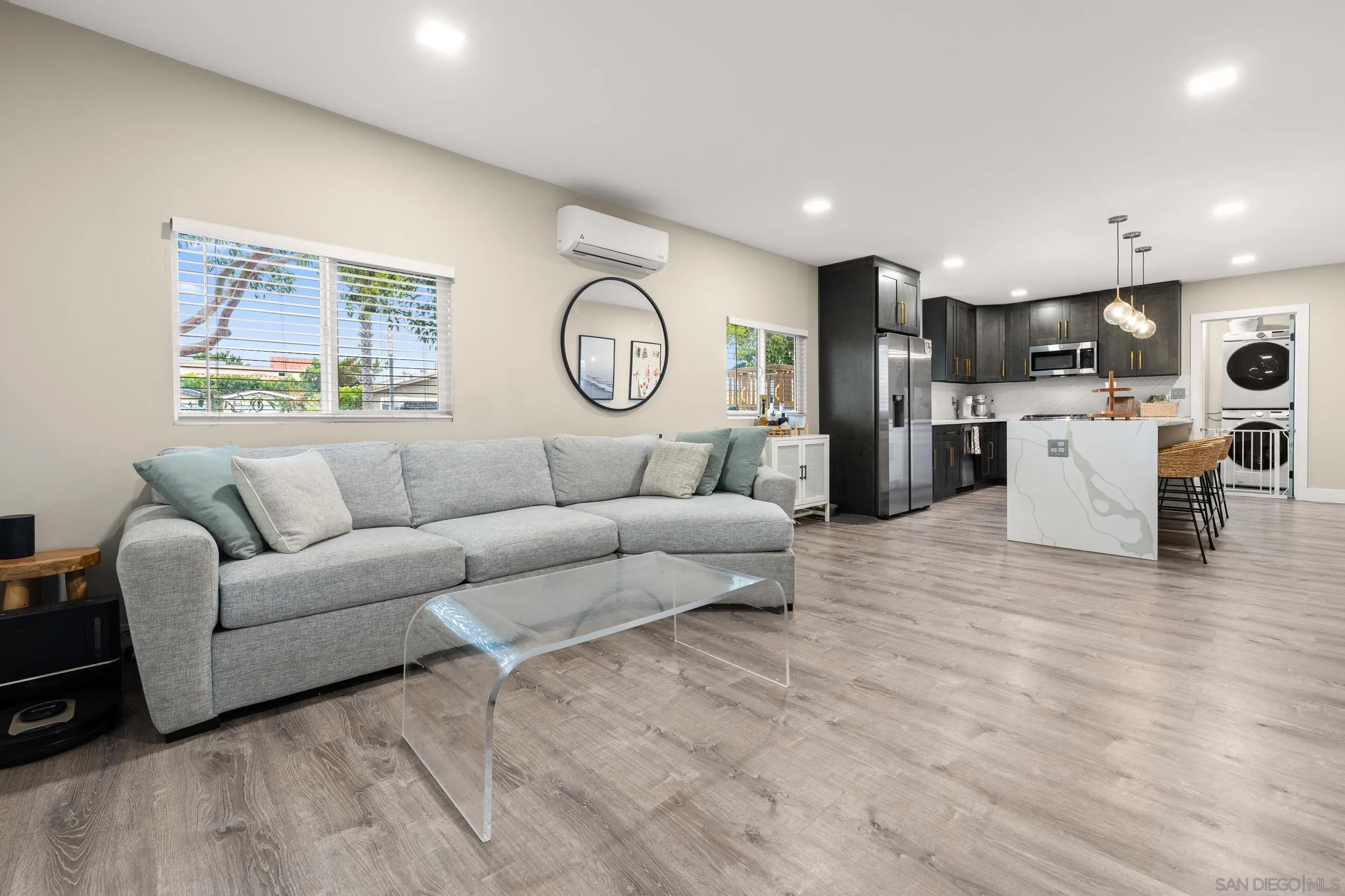 https://cdn.realtyfeed.com/cdn/127/250036711/7bcbd9a0099eb7fb06782494afb013b2.webp