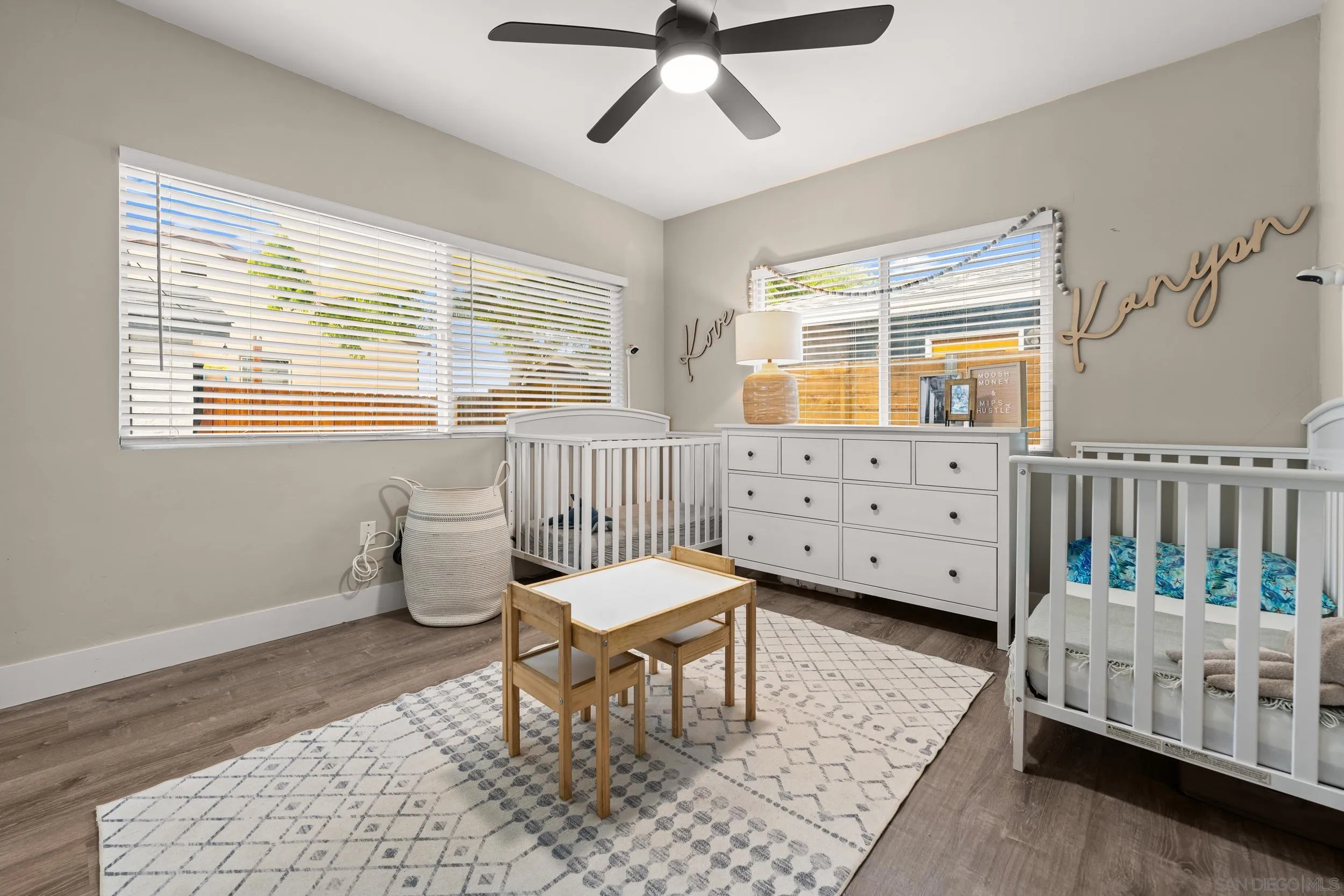 https://cdn.realtyfeed.com/cdn/127/250036711/8720d6c17dc92c930f637fd0c8b2fc26.webp