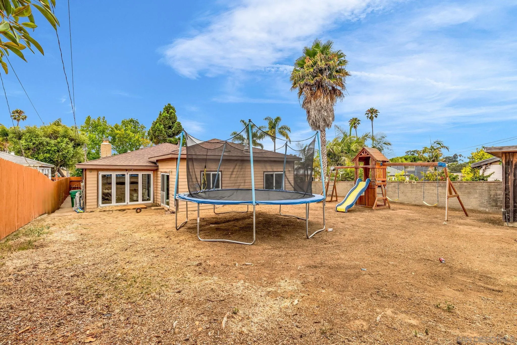 https://cdn.realtyfeed.com/cdn/127/250036714/6f4835bf5eaf50212cbc75314d3e76ad.webp
