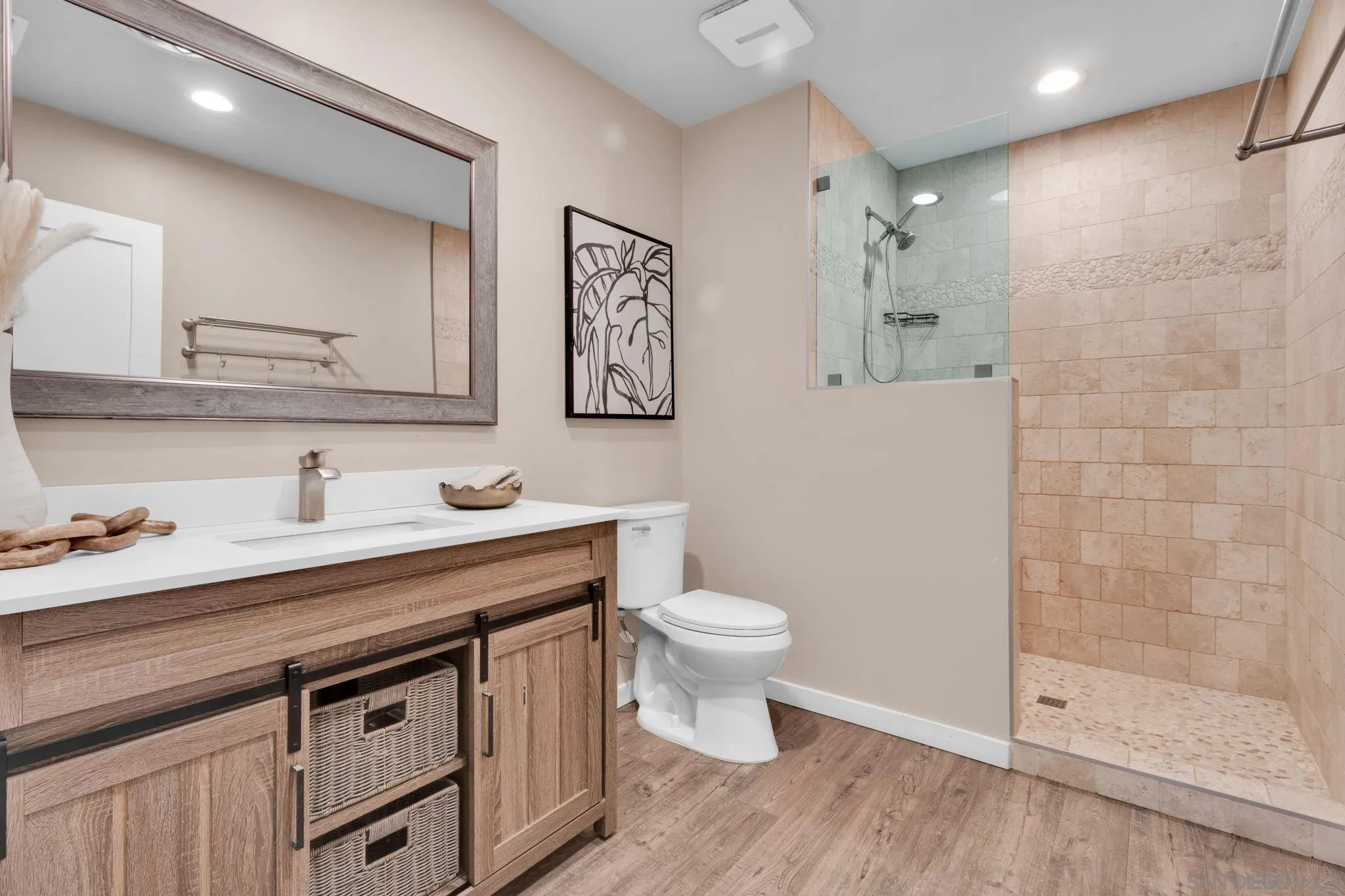 https://cdn.realtyfeed.com/cdn/127/250036714/a48ec85badbe808f7b122135a6aa55a9.webp