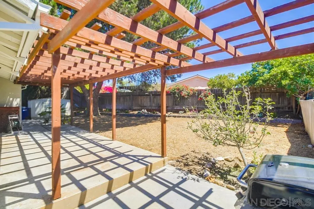 https://cdn.realtyfeed.com/cdn/127/250036715/46f2ed5351a4af7239305f9787ce703e.webp