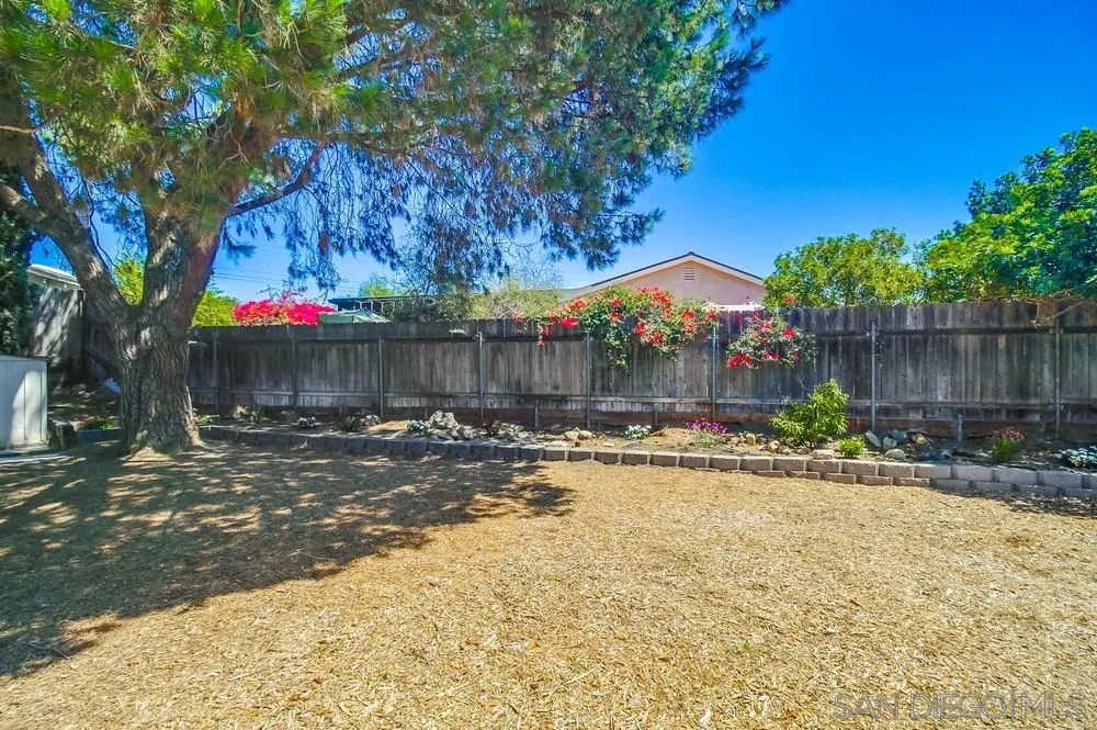 https://cdn.realtyfeed.com/cdn/127/250036715/8582c14240a9299d5515d2aa2060eec0.webp