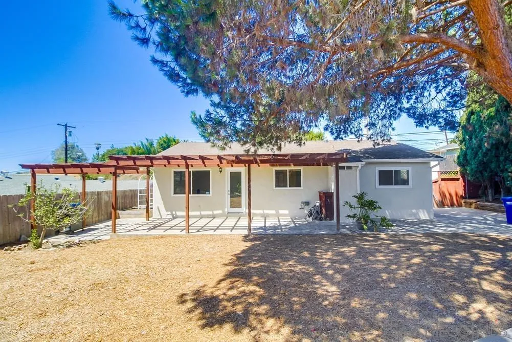 https://cdn.realtyfeed.com/cdn/127/250036715/aea3a2307346ca414292cdd6887e3d5b.webp