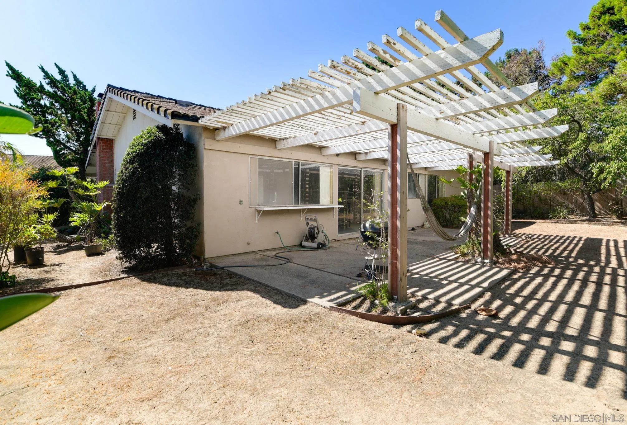 https://cdn.realtyfeed.com/cdn/127/250036717/3a001b4c39ae8681e18b29949d2c938d.webp