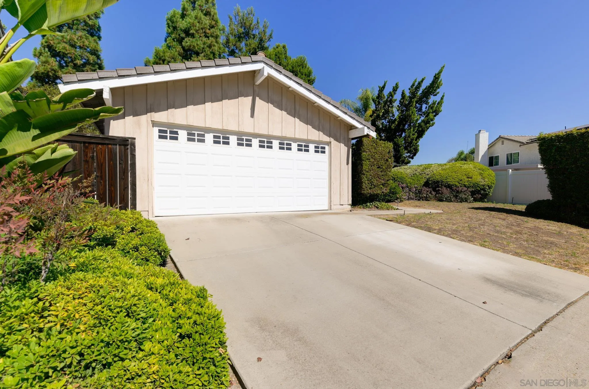 https://cdn.realtyfeed.com/cdn/127/250036717/8d0662b4cc0b291d821854c723d5471c.webp