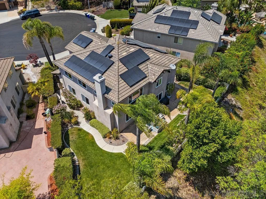 https://cdn.realtyfeed.com/cdn/127/250036718/09e477c12cd4ae4a721a72eae7e35b5e.webp