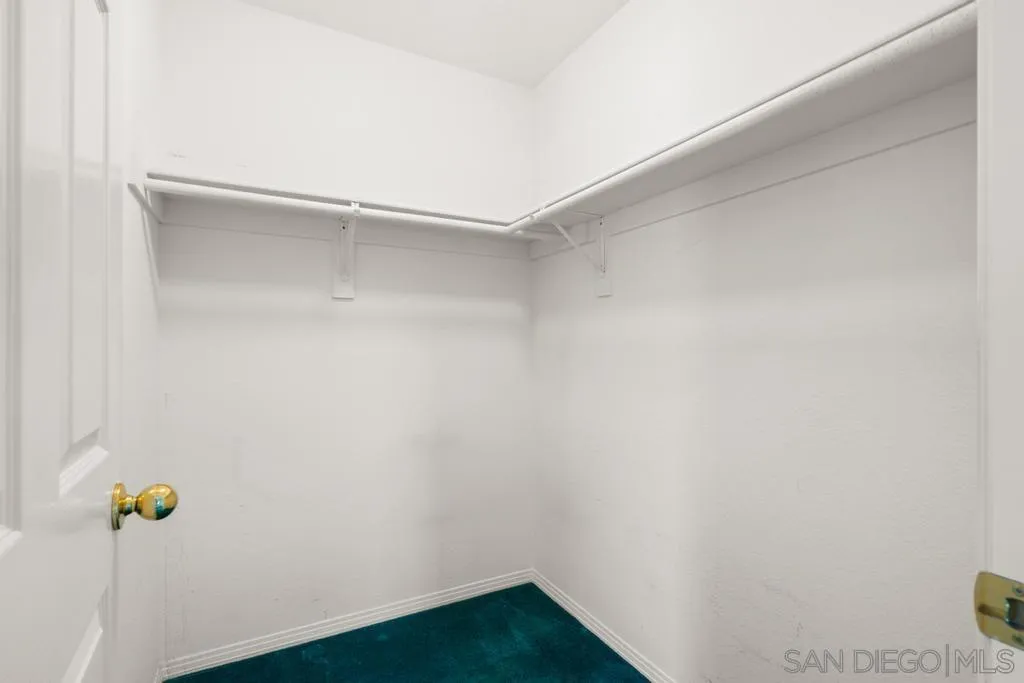 https://cdn.realtyfeed.com/cdn/127/250036718/925e90043fe2e031417a4ca5d4e194a6.webp
