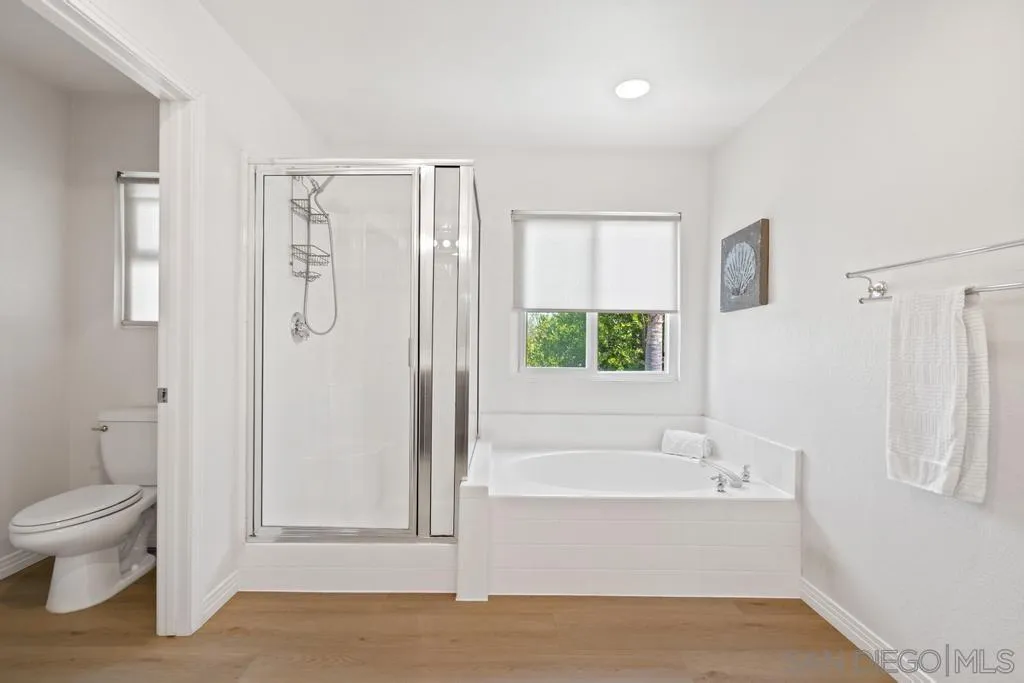 https://cdn.realtyfeed.com/cdn/127/250036718/b482994734b3bfa8fd150d537a03aa25.webp