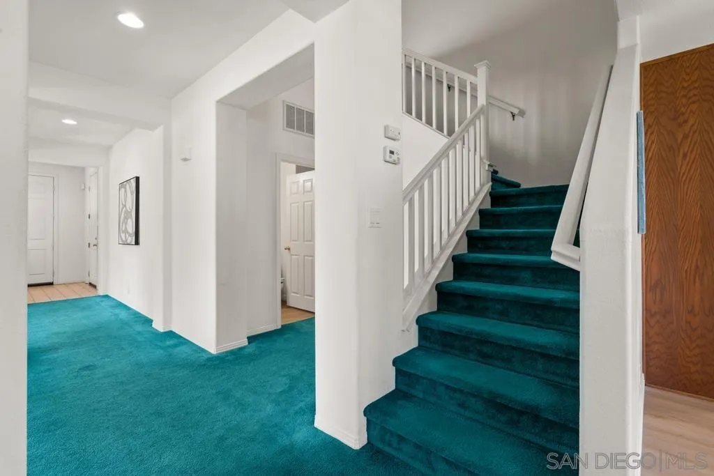 https://cdn.realtyfeed.com/cdn/127/250036718/b4a4a89795f5fb532162bdc73d211d08.webp