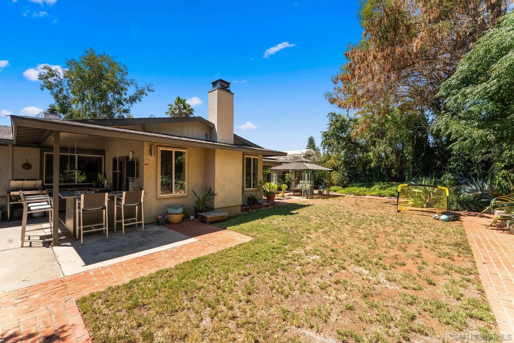 https://cdn.realtyfeed.com/cdn/127/250036719/0ed4a7aedeccd4770c52d70e679b37b8.webp