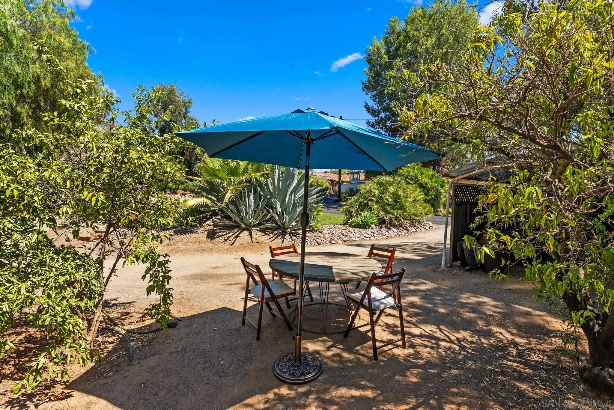 https://cdn.realtyfeed.com/cdn/127/250036719/818f0343d0fa364a8469892edcda28e9.webp