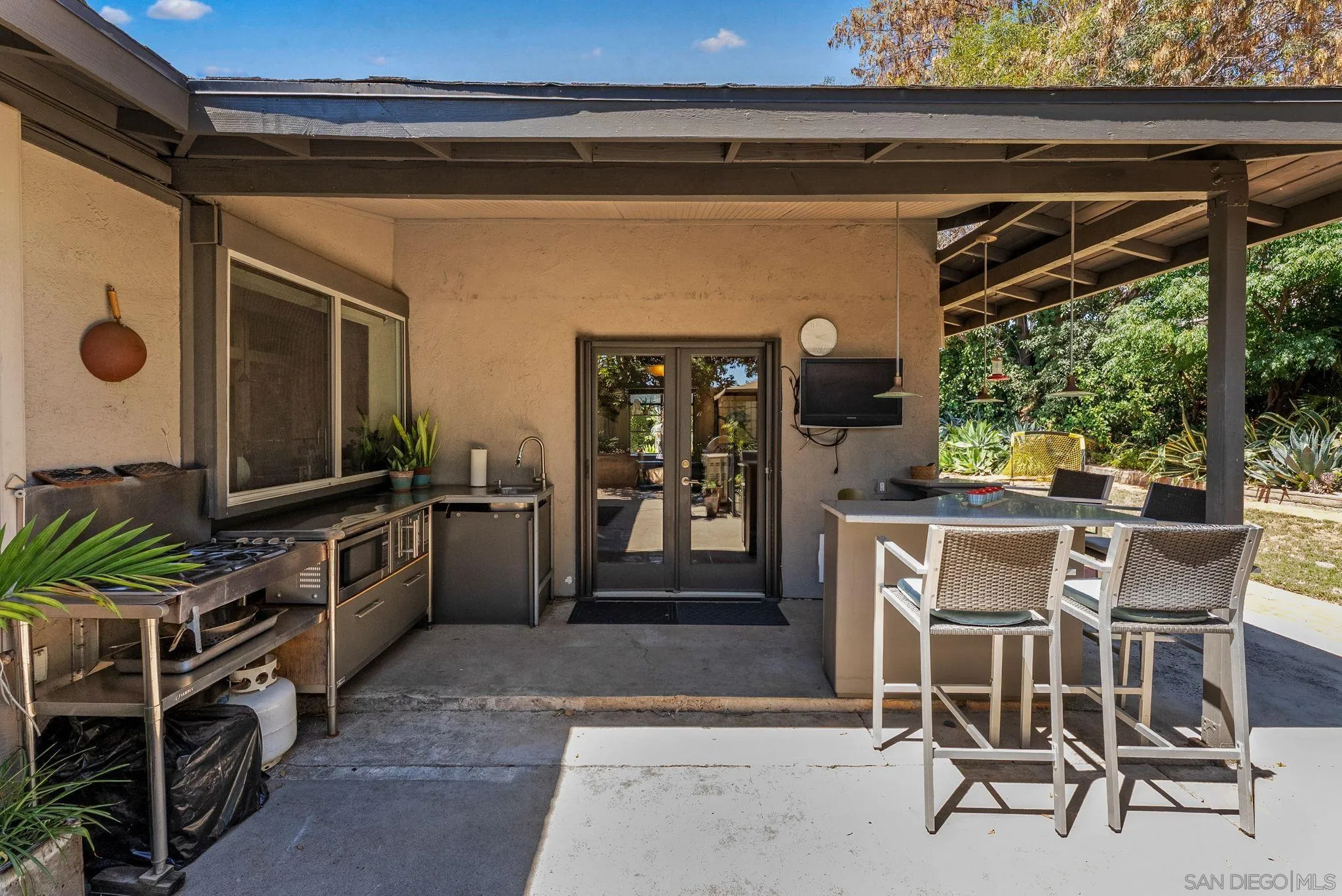 https://cdn.realtyfeed.com/cdn/127/250036719/8742f15a9069826a04c2932f87bdc981.webp