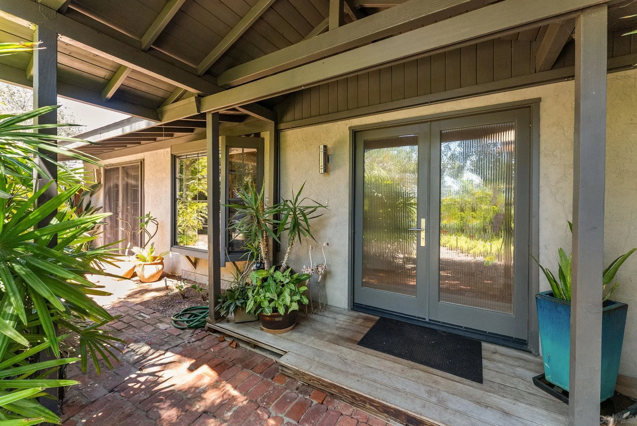 https://cdn.realtyfeed.com/cdn/127/250036719/99907832eb213075a214a7557e1841a2.webp