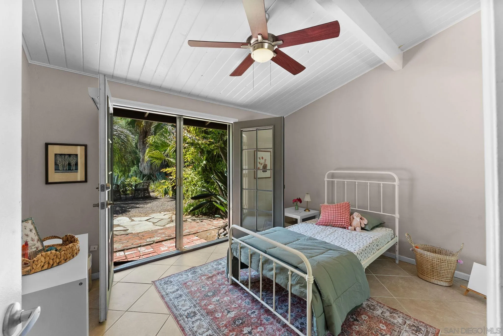 https://cdn.realtyfeed.com/cdn/127/250036719/ca3b634998510fd6e6f9e5dc52b43b2f.webp