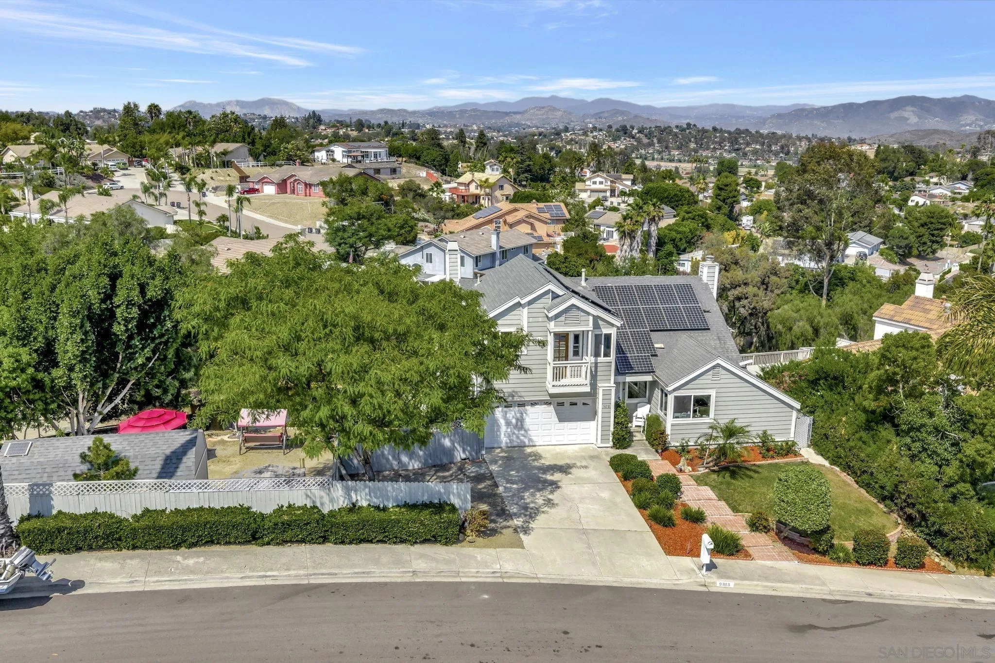 https://cdn.realtyfeed.com/cdn/127/250036720/618985f27f11ddf050fbf9eebf9eee82.webp