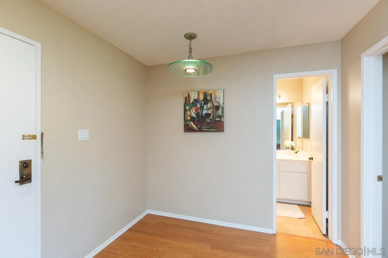 https://cdn.realtyfeed.com/cdn/127/250036723/1d7d54087092f9618b85a68384ad667d.webp