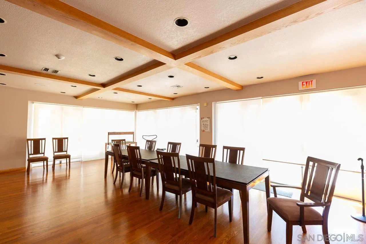 https://cdn.realtyfeed.com/cdn/127/250036723/f1ebfa8f24ba6c7d16ae6734d3c579c6.webp