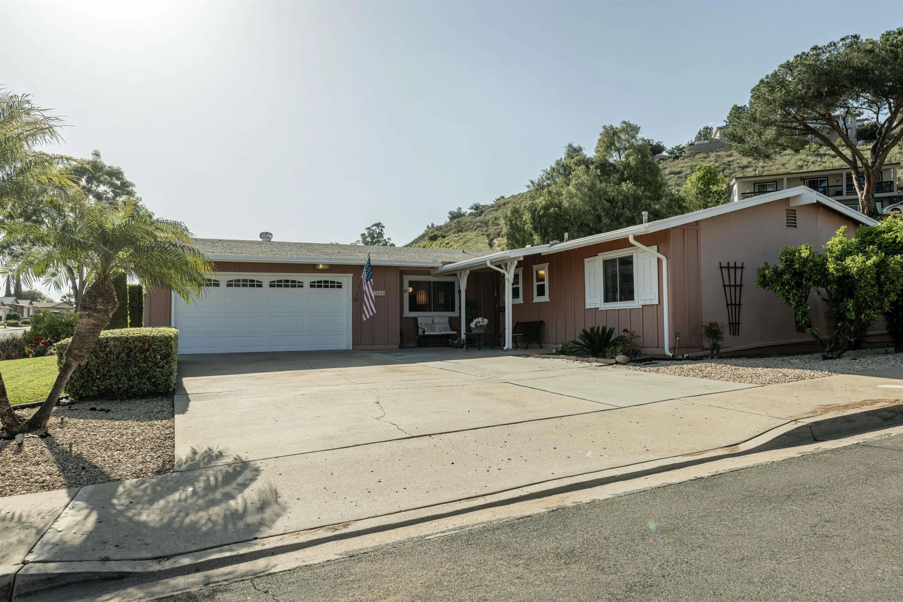 https://cdn.realtyfeed.com/cdn/127/250036724/58310e65945230d1a8c35fd18247b0d9.webp