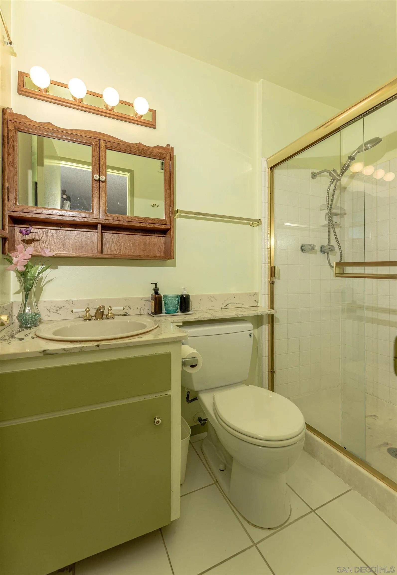 https://cdn.realtyfeed.com/cdn/127/250036724/7fb6b0ea13142adb69341d3eee3fb638.webp
