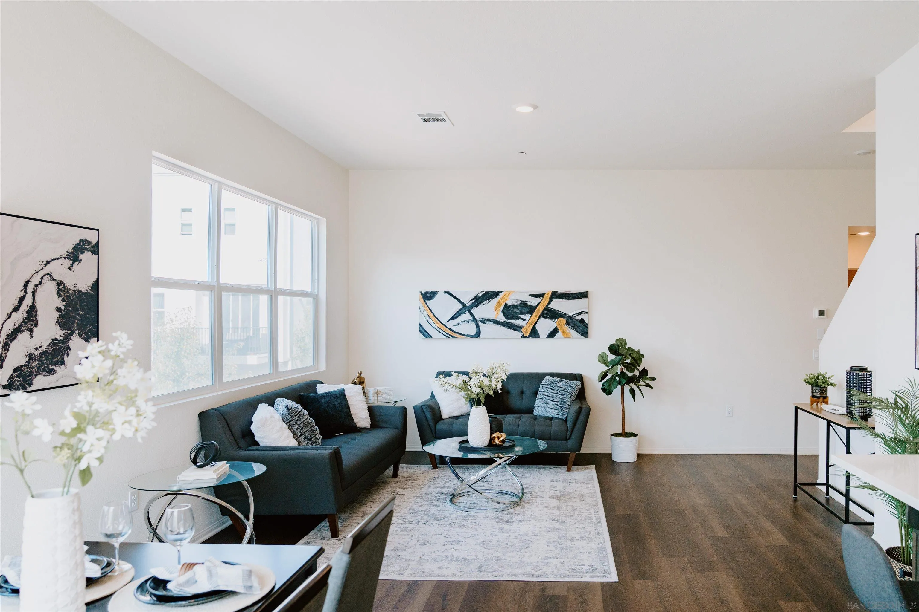https://cdn.realtyfeed.com/cdn/127/250036726/046e9c52ed2d5ea8dd3e6c442c23b3e1.webp