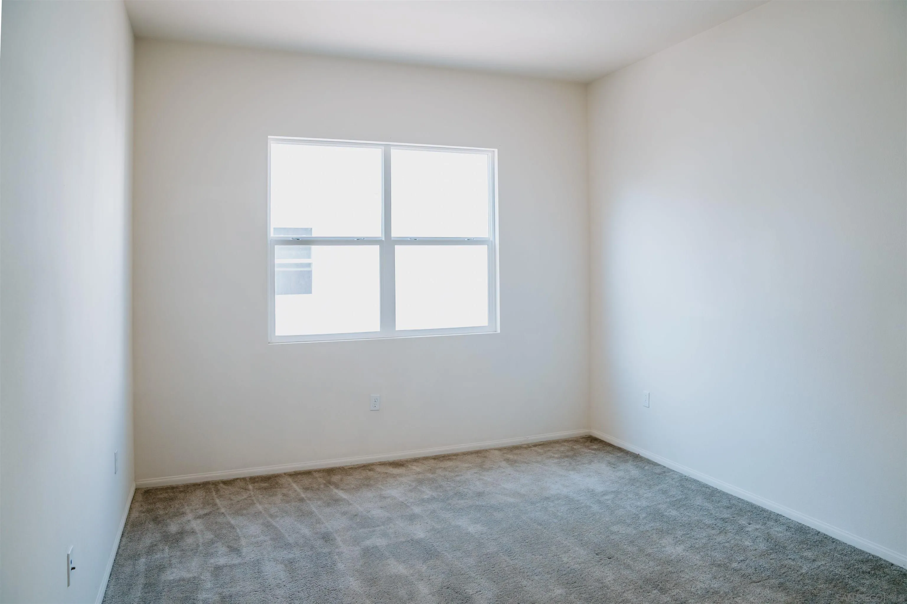 https://cdn.realtyfeed.com/cdn/127/250036726/e32259239811cad621ea0640f30f1132.webp
