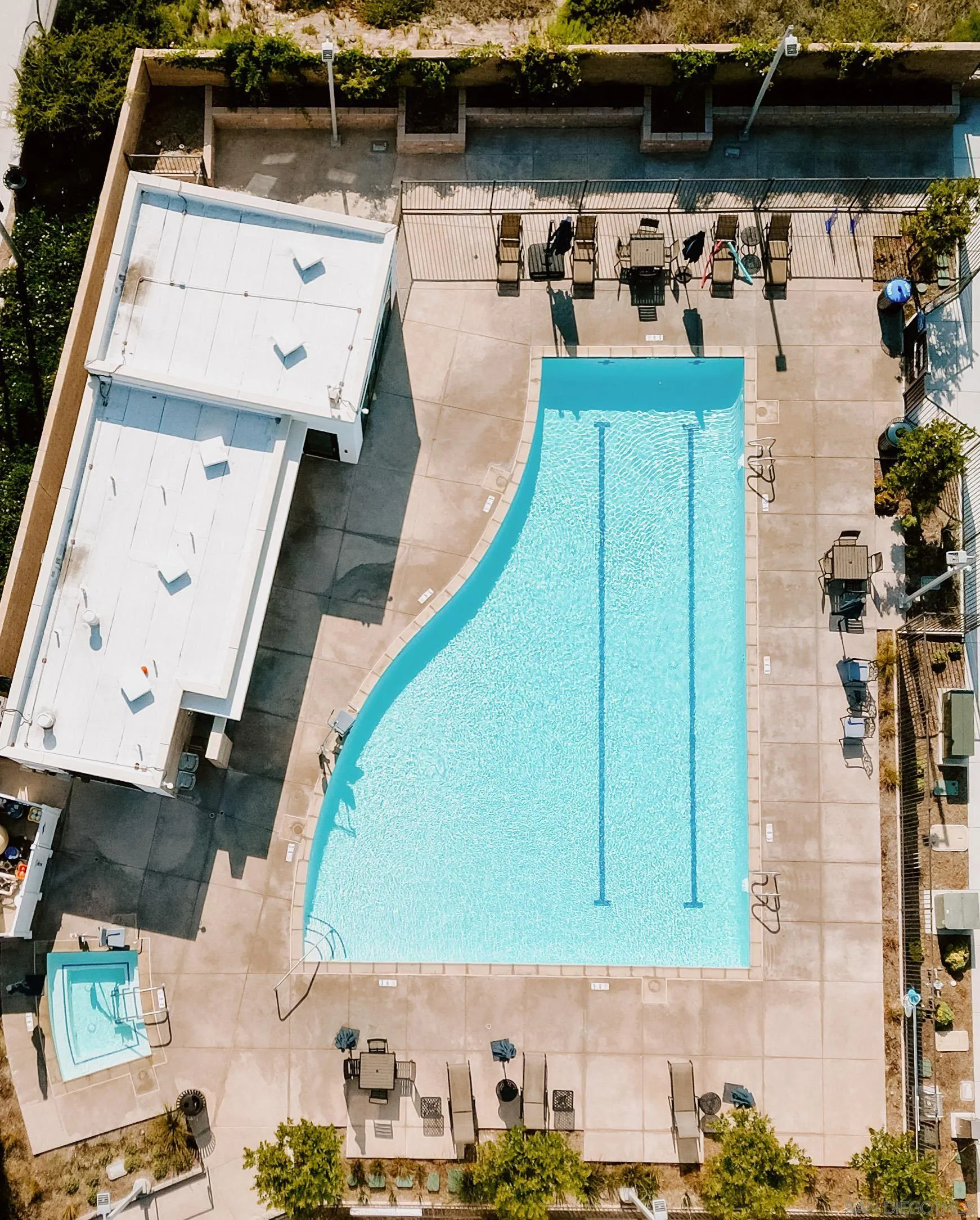 https://cdn.realtyfeed.com/cdn/127/250036726/fcc6cda6038e638cf01ab5ae35020f64.webp
