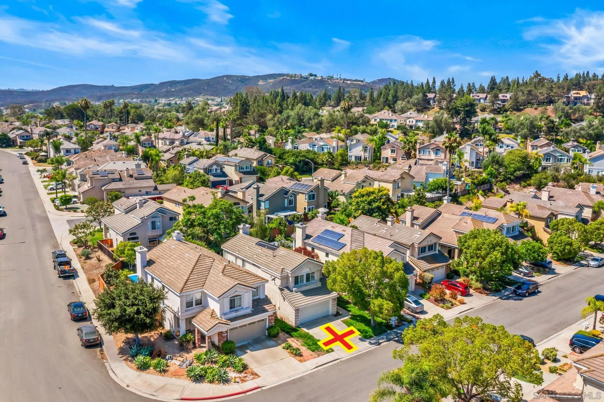 https://cdn.realtyfeed.com/cdn/127/250036730/0a7e155b1b5db18d2b4627c0b2b234e7.webp