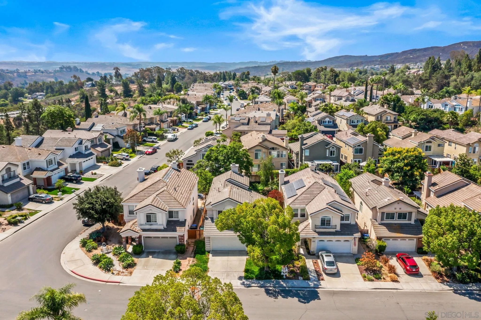https://cdn.realtyfeed.com/cdn/127/250036730/25994f9fefaf6f10d3dfb0dfc585c504.webp