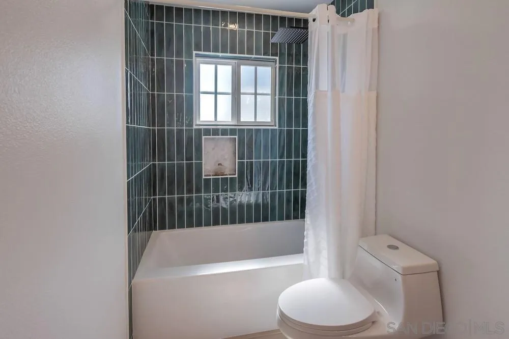 https://cdn.realtyfeed.com/cdn/127/250036731/1459accd2d3266cda938f4150467b375.webp
