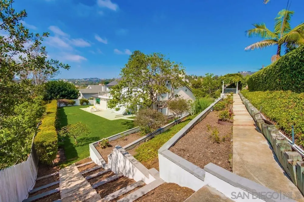 https://cdn.realtyfeed.com/cdn/127/250036731/1babd245371035330a986d5b0d49ab14.webp