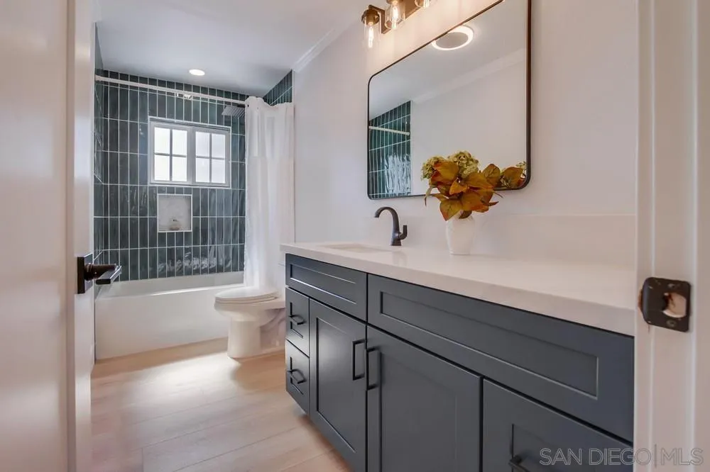 https://cdn.realtyfeed.com/cdn/127/250036731/89f4e941173c0914e889ae8438de0543.webp