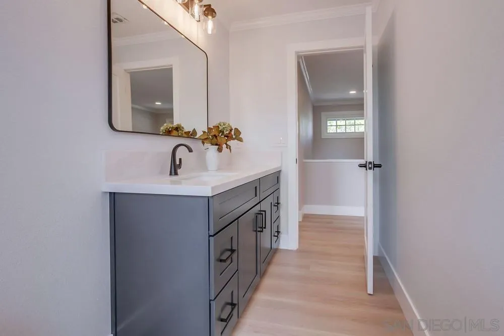 https://cdn.realtyfeed.com/cdn/127/250036731/f6e5e98245c2460774a3ab973b753849.webp