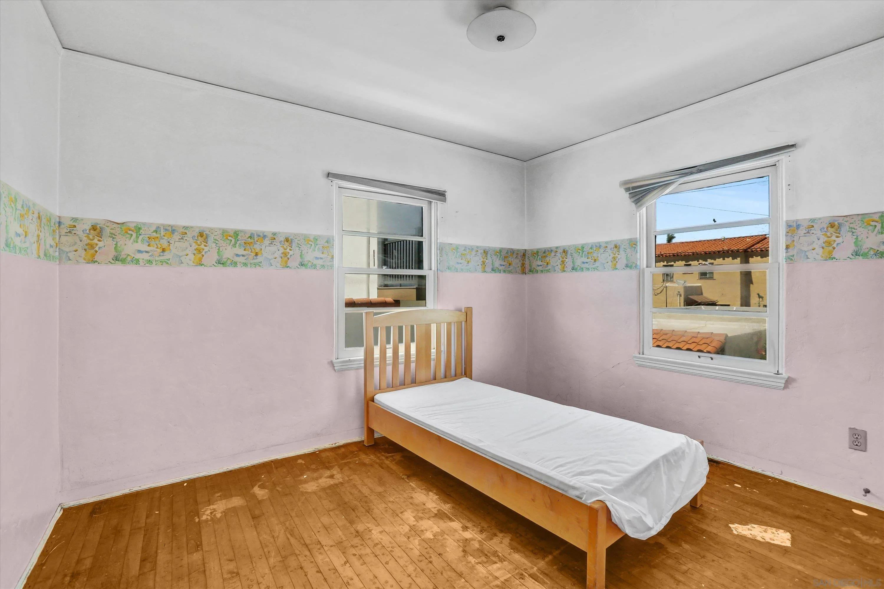 https://cdn.realtyfeed.com/cdn/127/250036732/15b9e2a268eed4cda3d032ca88194358.webp