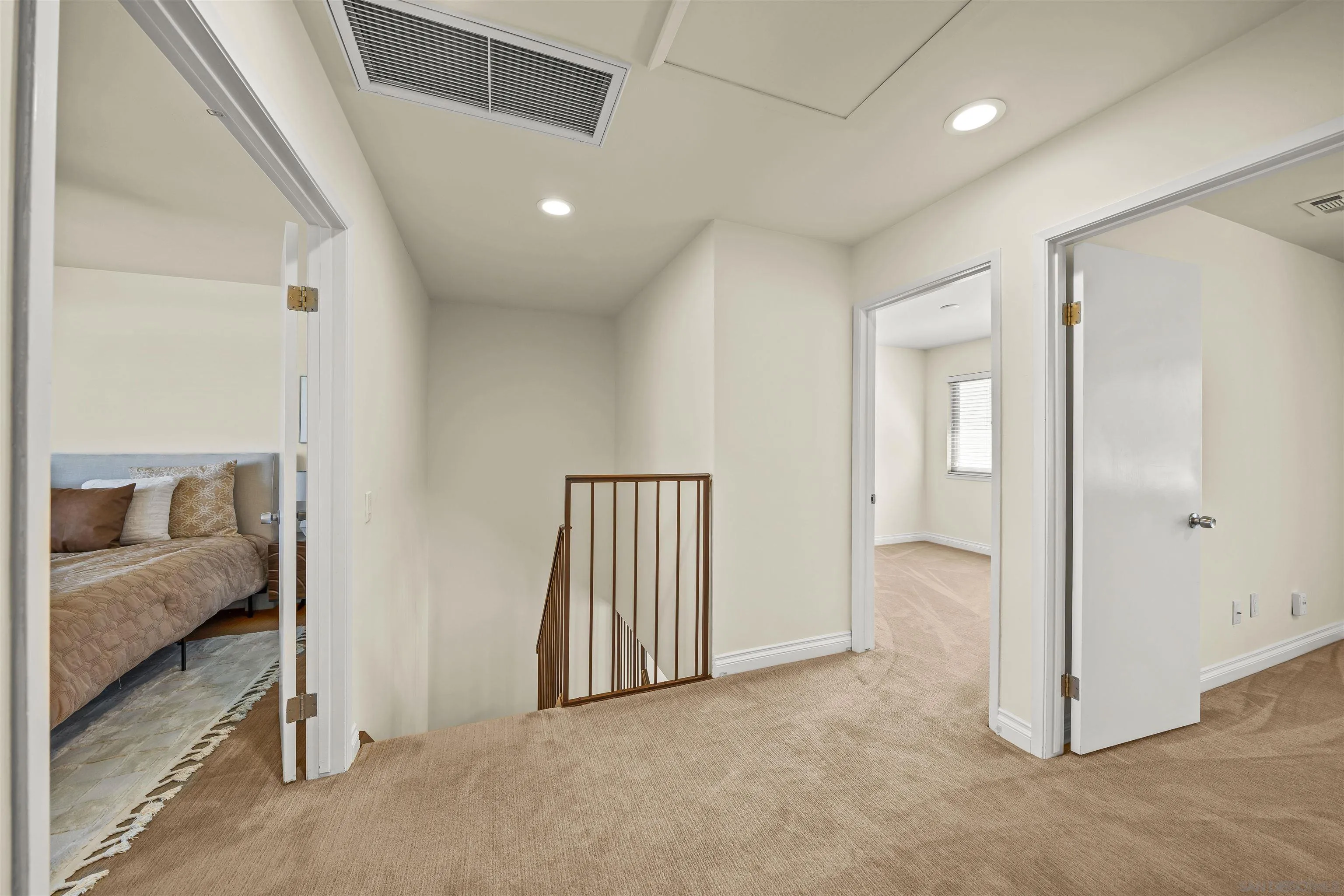 https://cdn.realtyfeed.com/cdn/127/250036733/62671e26682bf60f439ca9b2c82352ad.webp