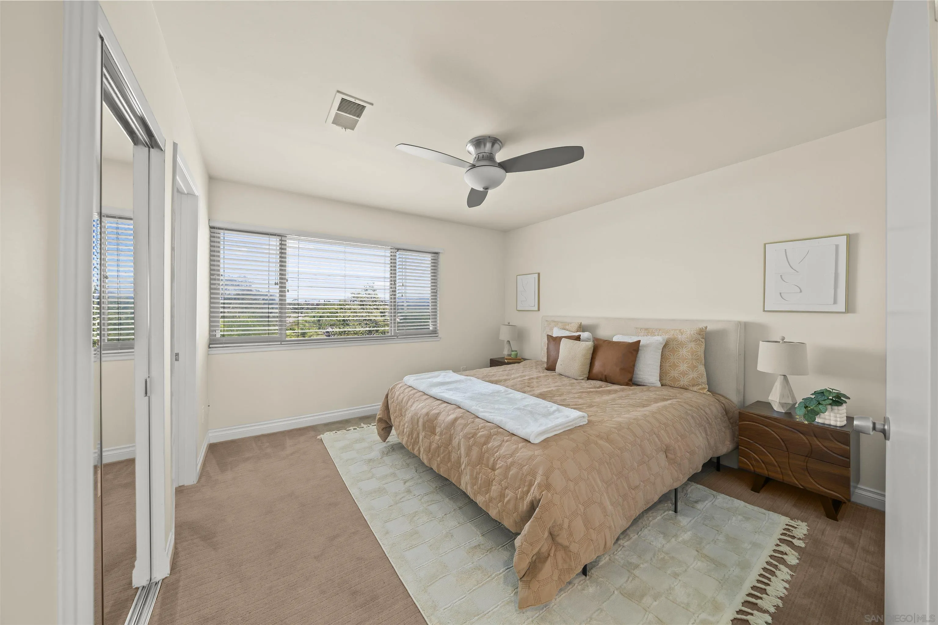 https://cdn.realtyfeed.com/cdn/127/250036733/685ea13580b8cb92b092c202b2fcf485.webp