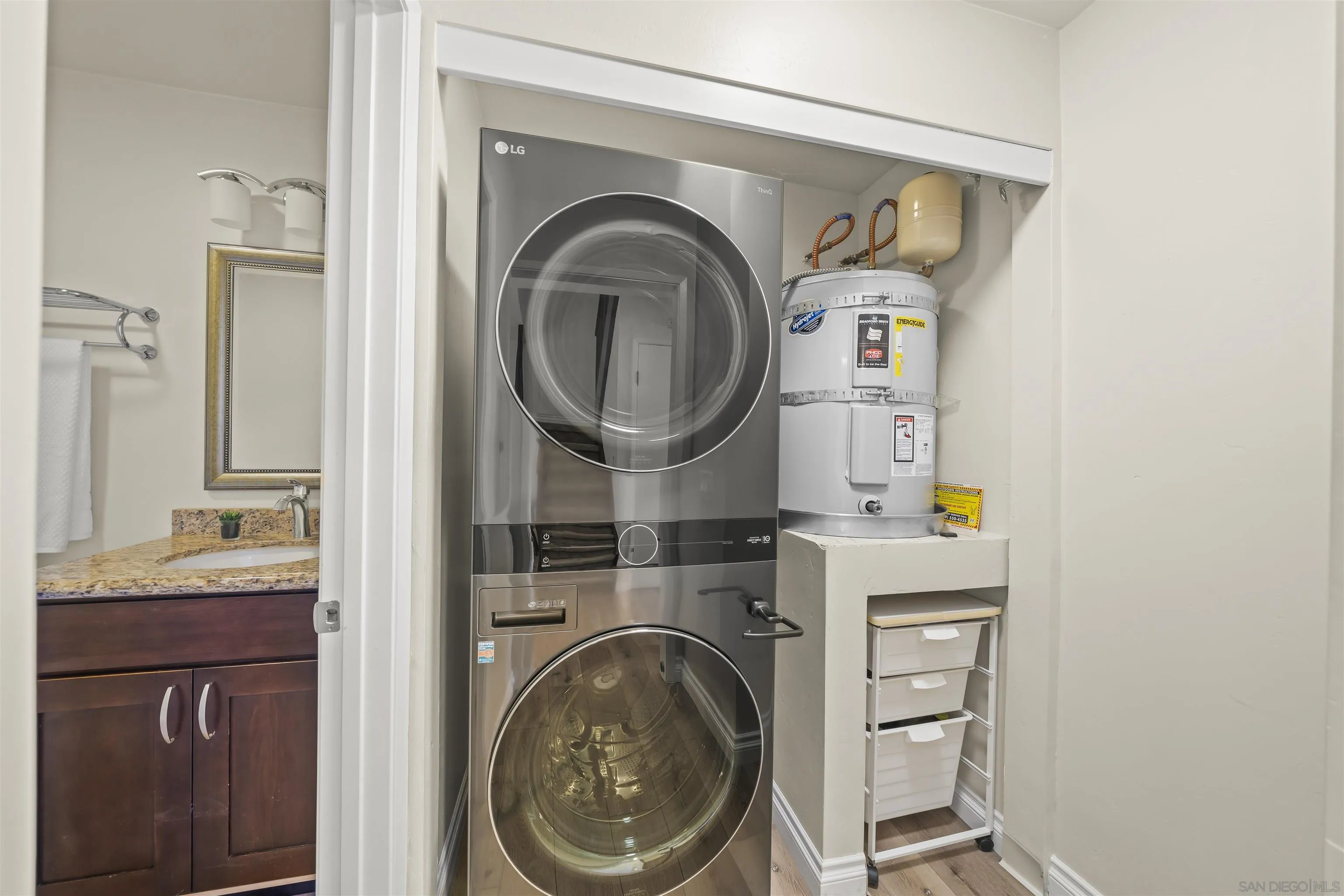 https://cdn.realtyfeed.com/cdn/127/250036733/ba256648a6b43c36d8cc1b10c488b557.webp