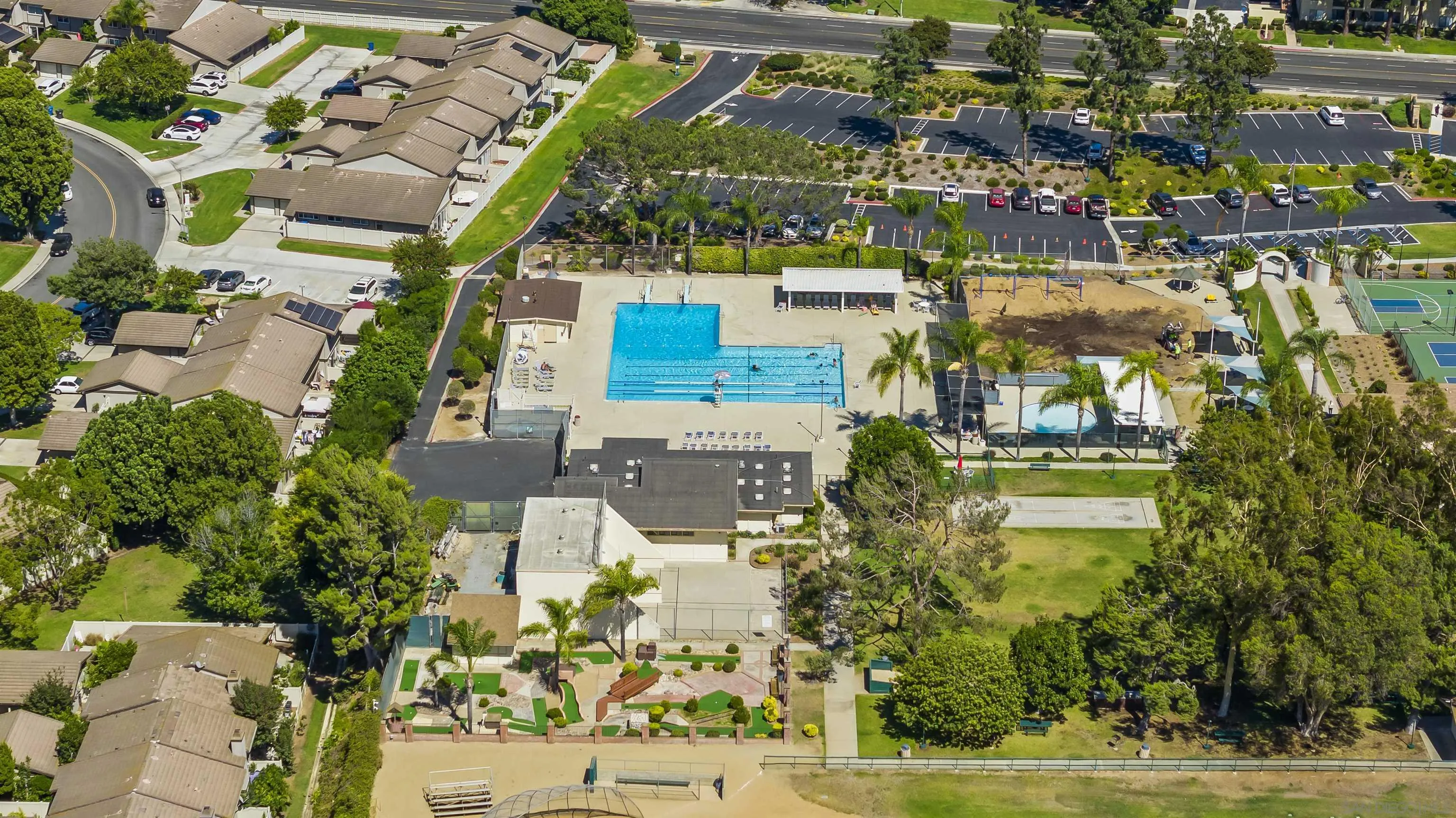 https://cdn.realtyfeed.com/cdn/127/250036733/c55ea7d27c7ac22a2894eea04cb06726.webp